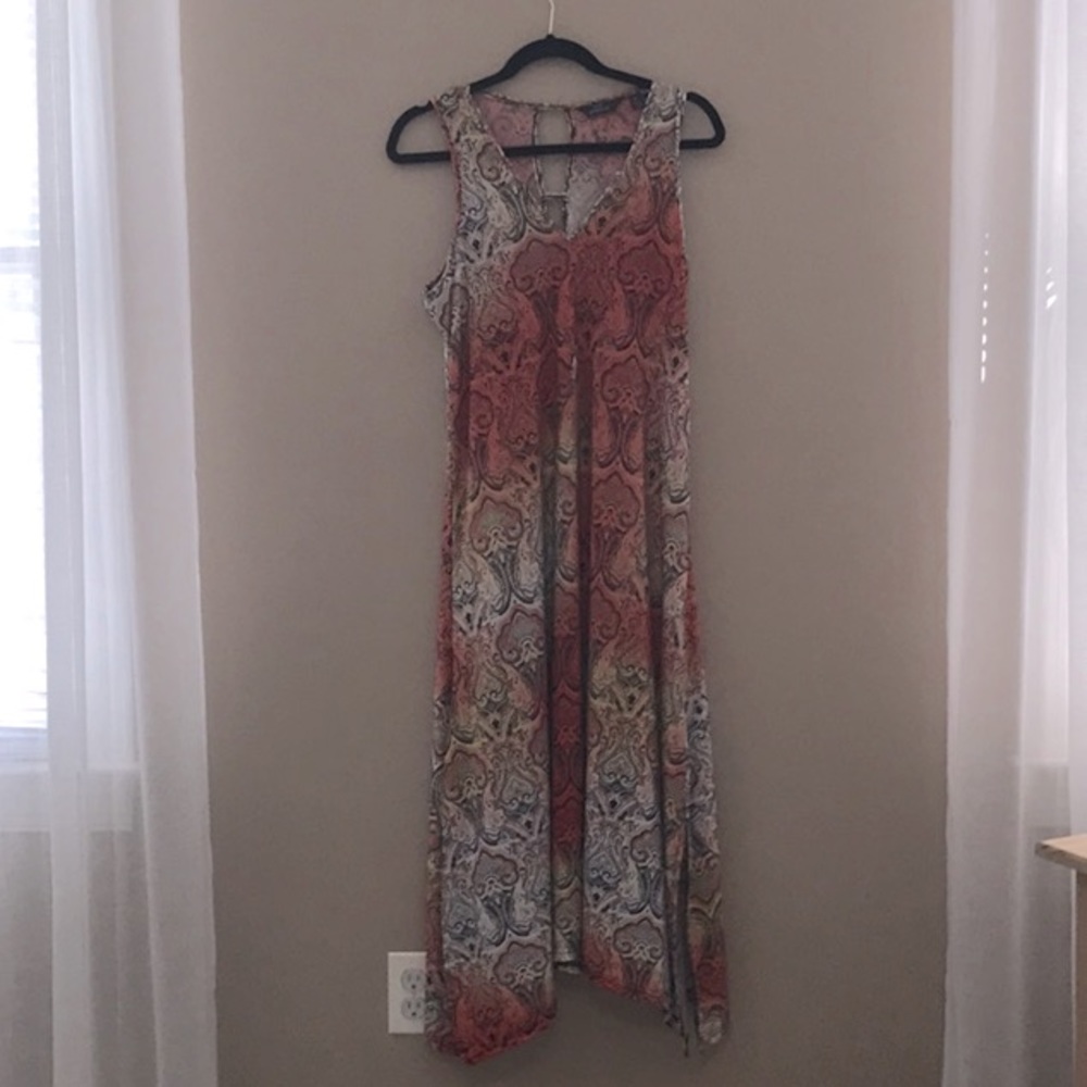 Pattern tank dress with attached necklace